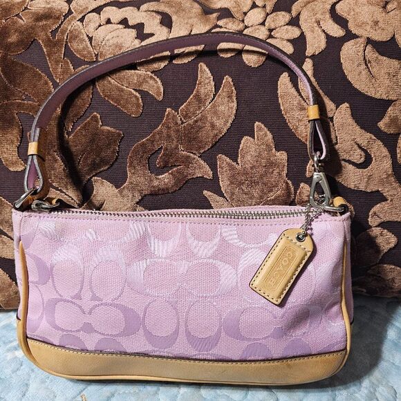 RARE 2005 Vintage Y2K Coach Demi Shoulder Bag in Pink Signature Jacquard Purse - Picture 1 of 6